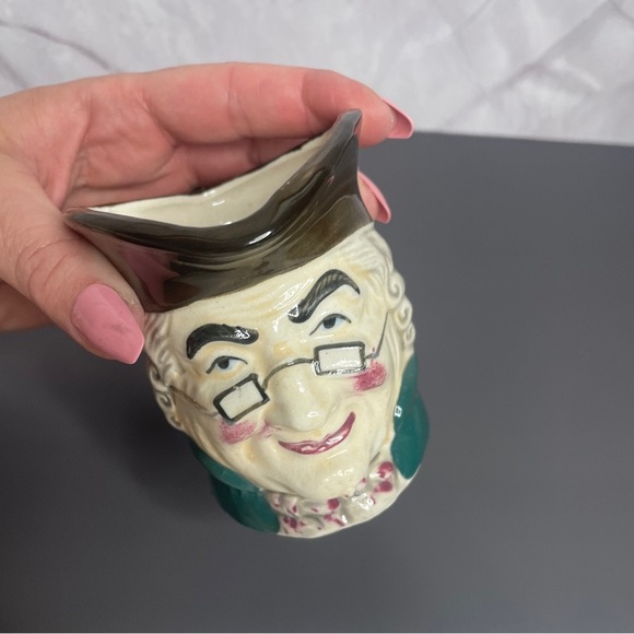Vintage BENJAMIN FRANKLIN Ceramic Toby Character Mug  Creamer Bowl Made in JAPAN - Picture 1 of 10
